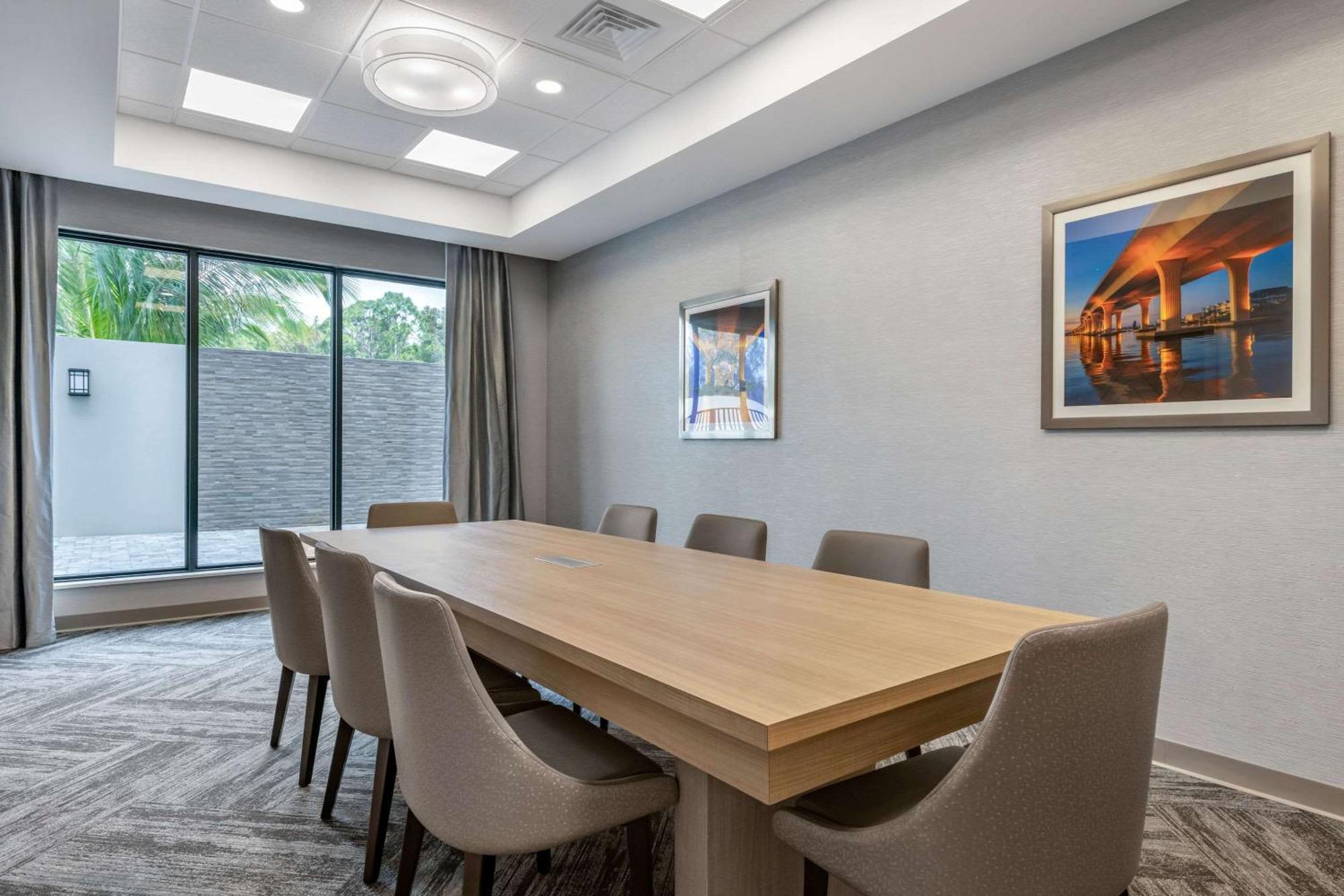 Comfort Suites Stuart-Hutchinson Island Zewnętrze zdjęcie