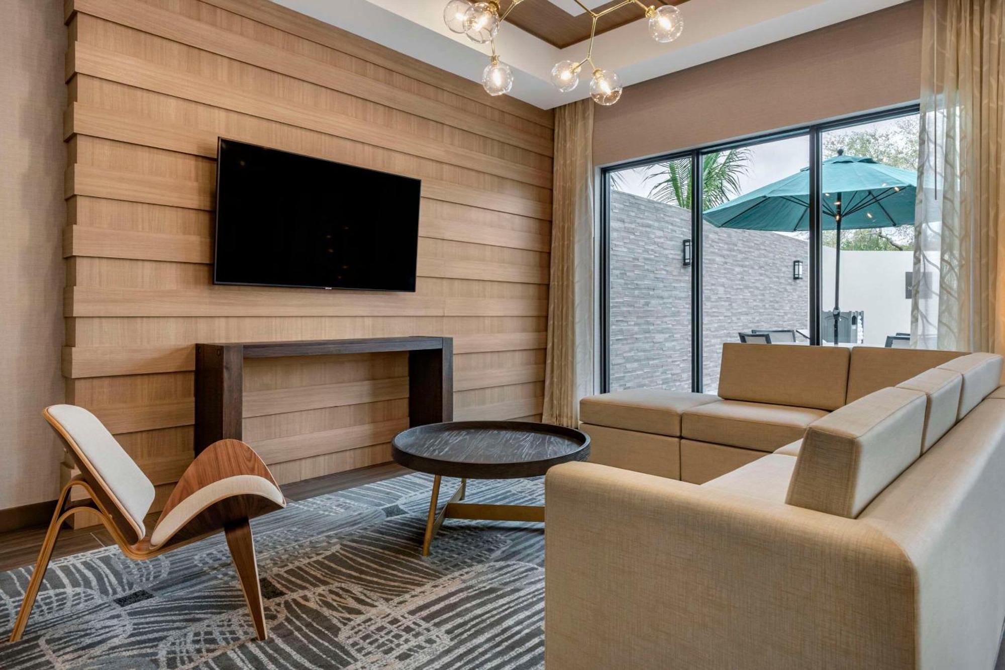 Comfort Suites Stuart-Hutchinson Island Zewnętrze zdjęcie